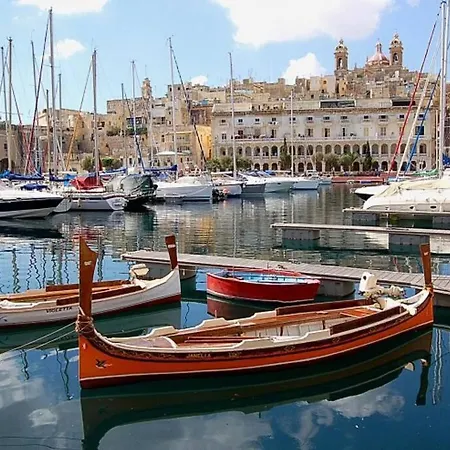With Ac * Birgu
